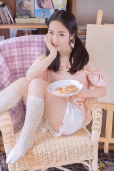 李小冉的献身未删减版